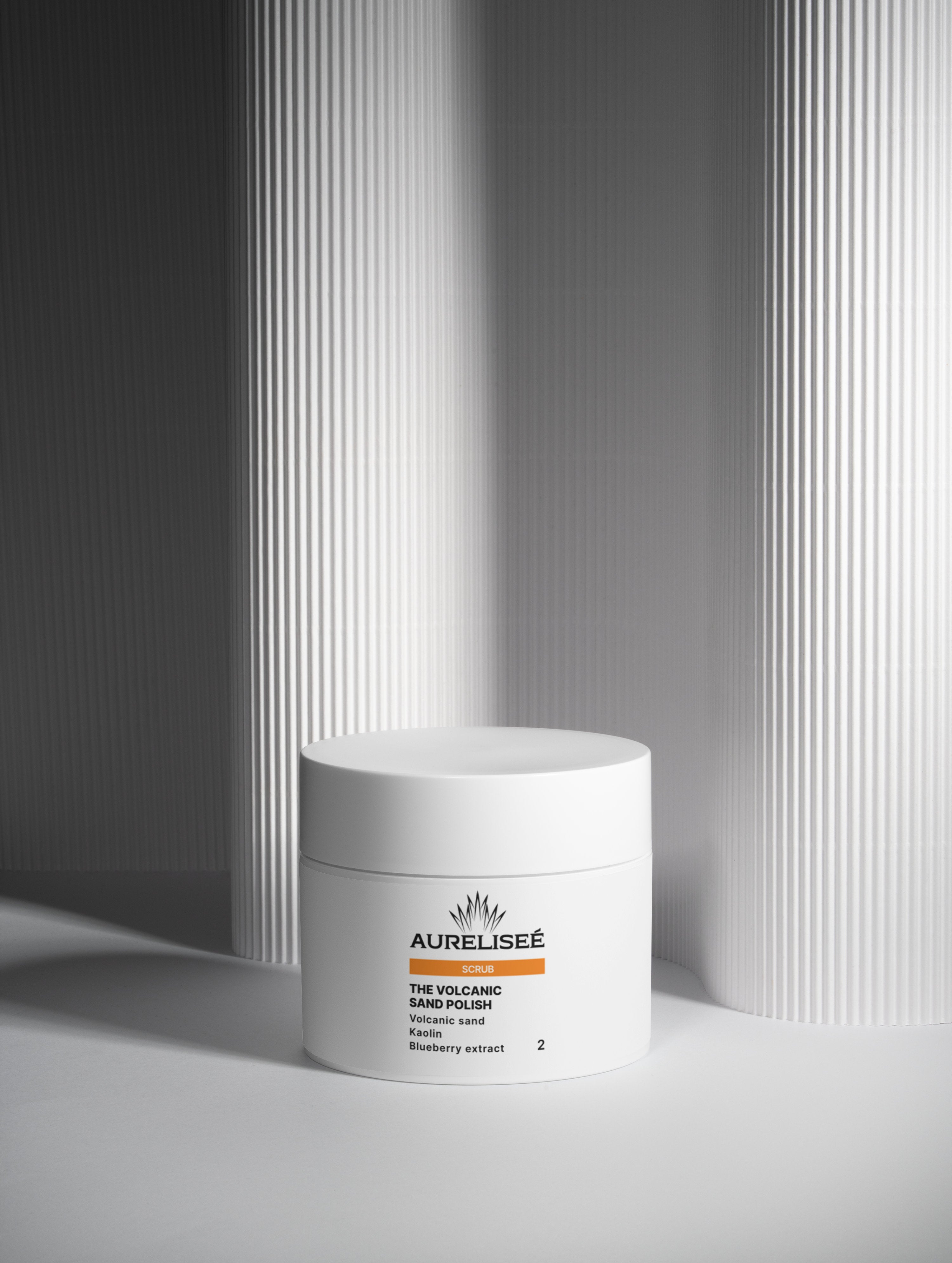 THE VOLCANIC SAND POLISH