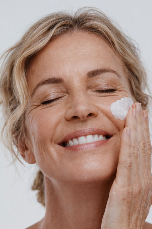 THE AGE DEFIANCE DAY CREAM