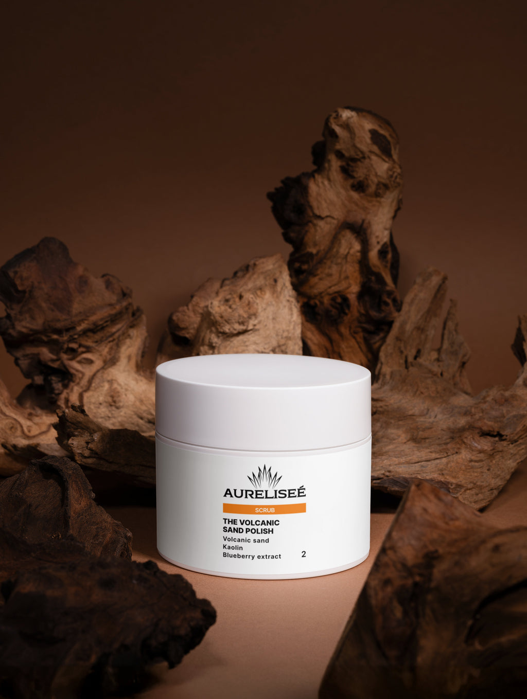THE VOLCANIC SAND POLISH