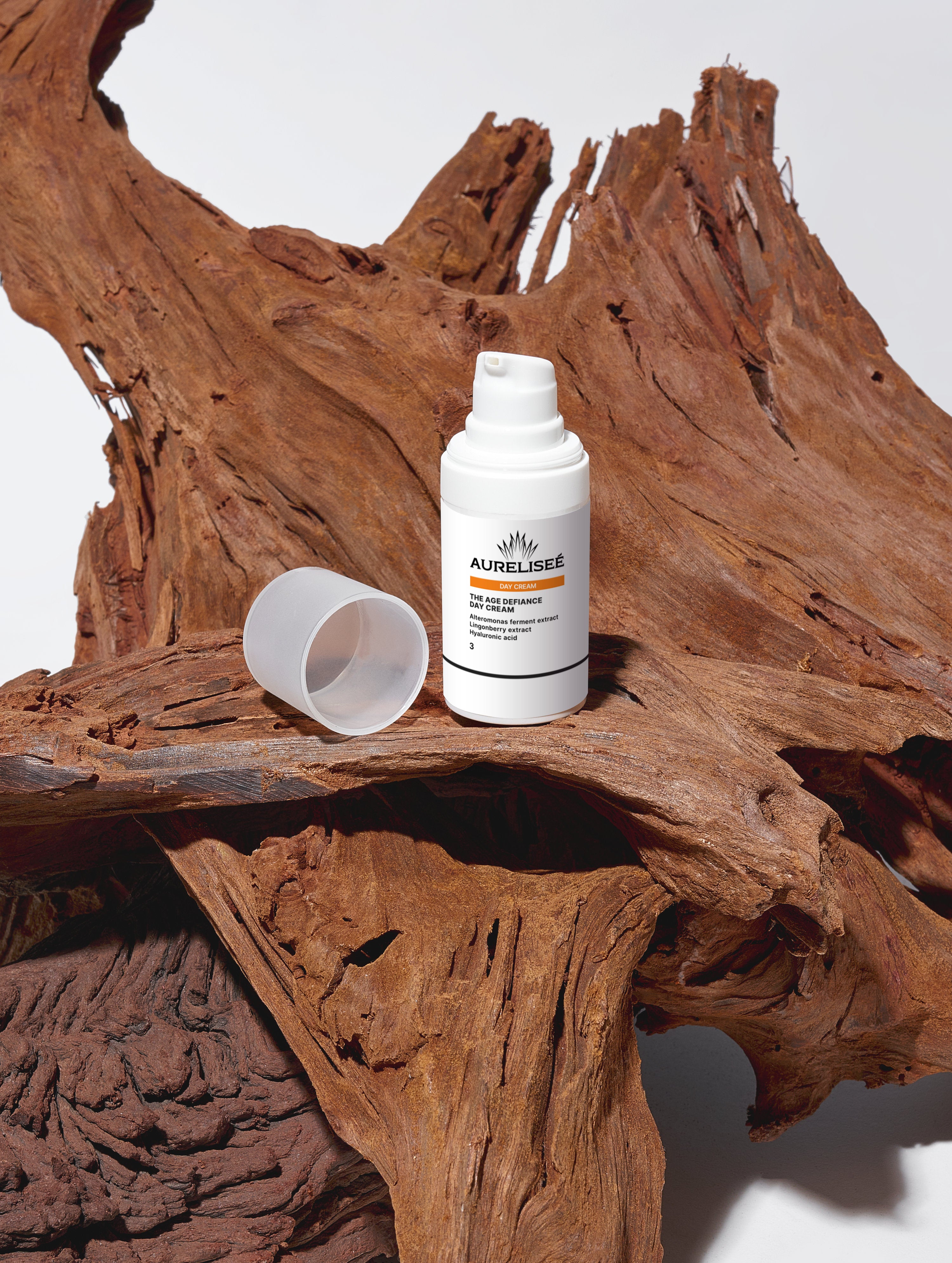 THE AGE DEFIANCE DAY CREAM