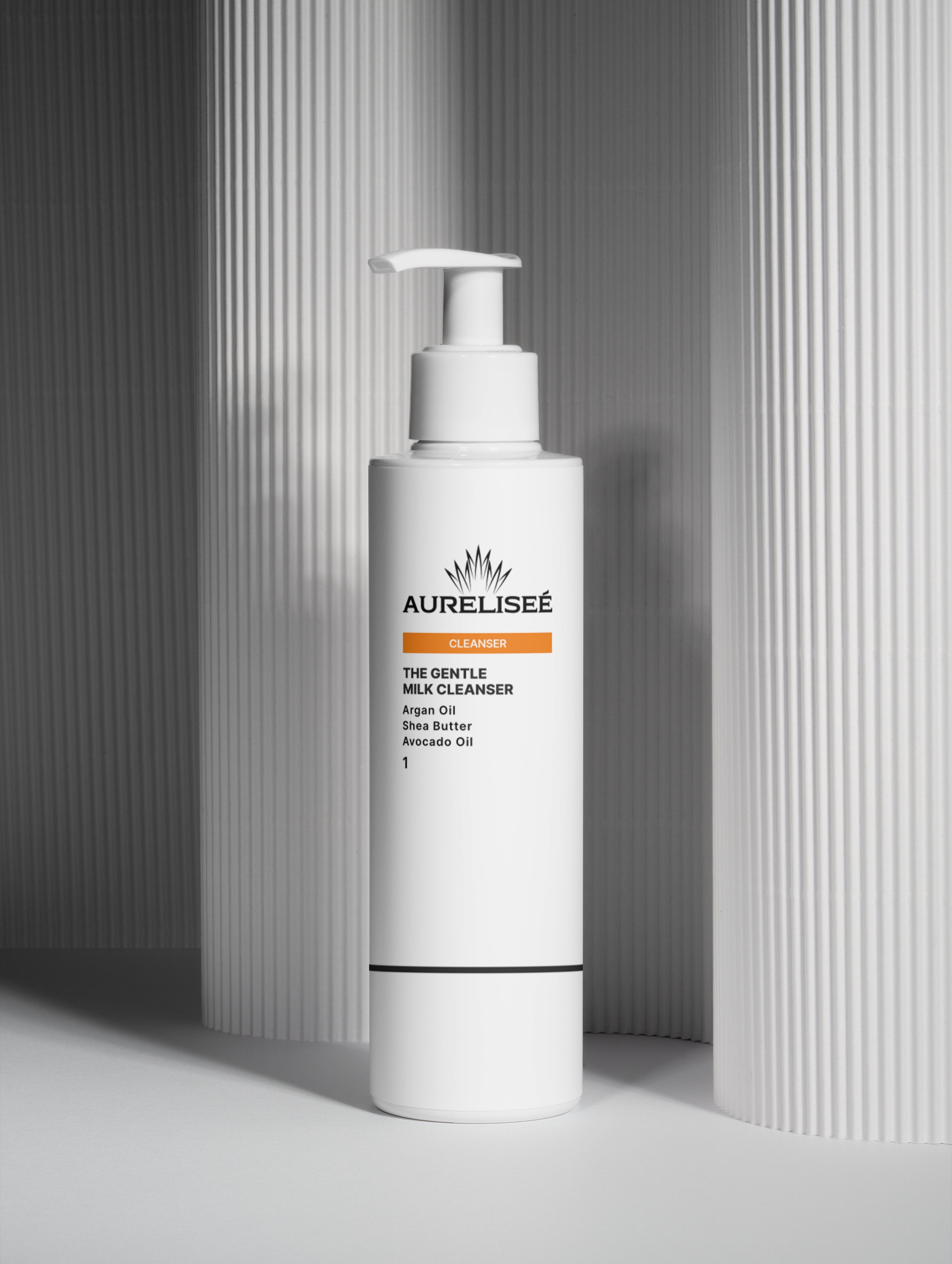 THE GENTLE MILK CLEANSER