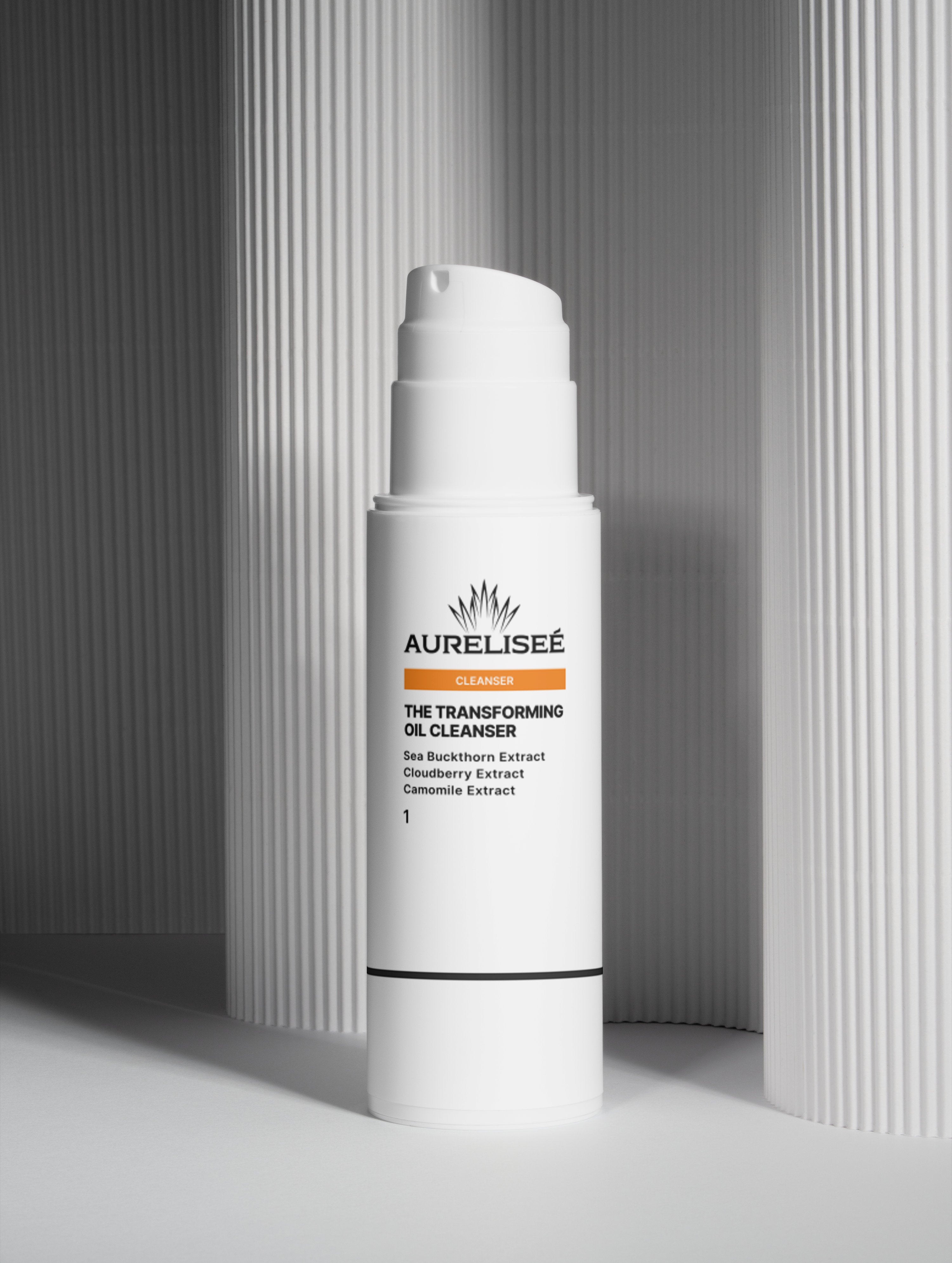 THE TRANSFORMING OIL CLEANSER